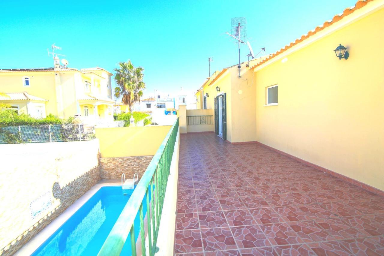 Olival With Pool Walking Distance To *